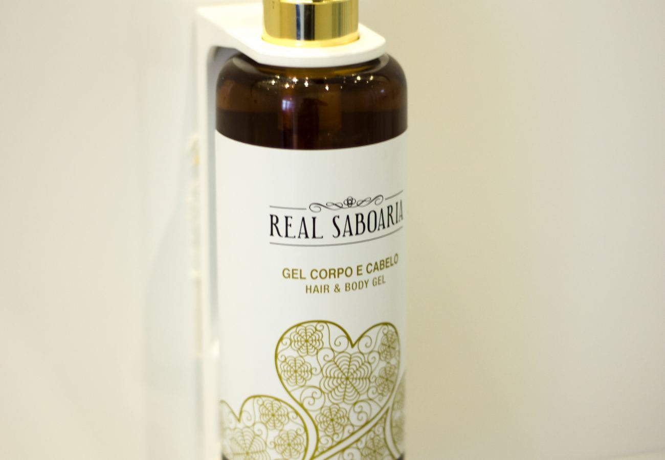 Estúdio em Porto - São Nicolau - Studio wtih balcony and garden view