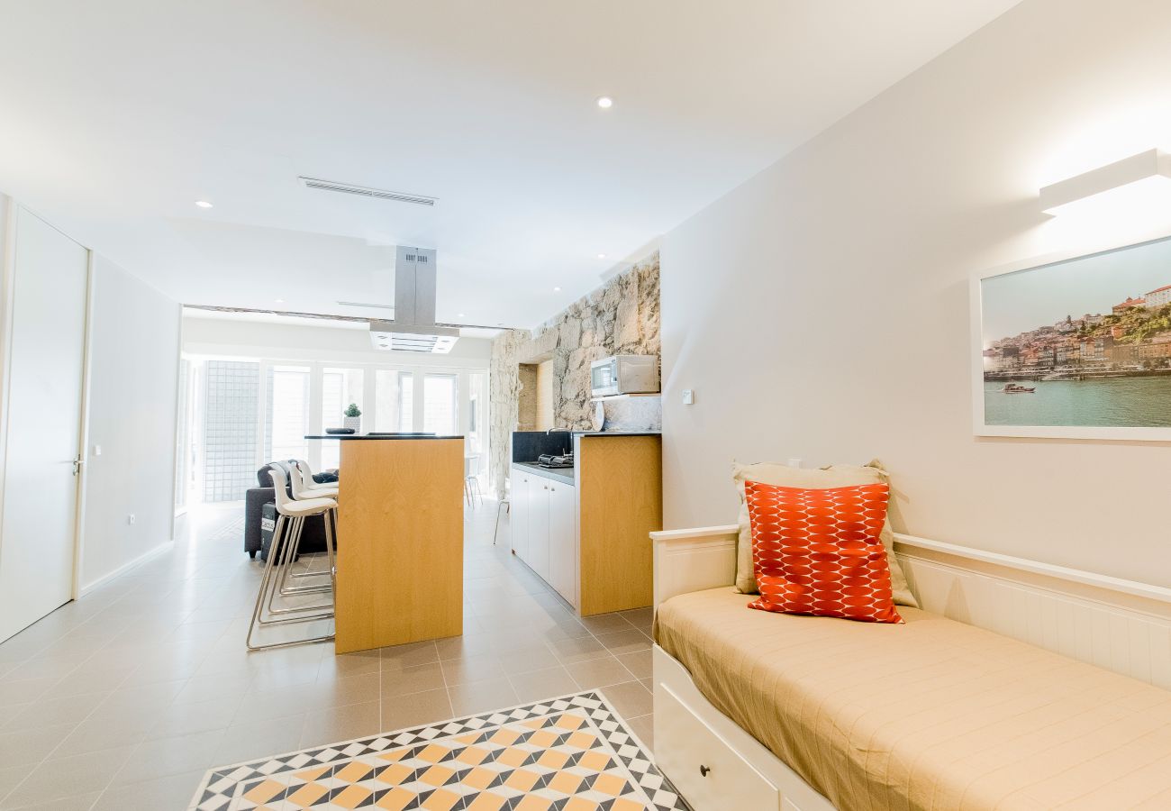 Estúdio em Porto - D. Maria Pia - River View Open Space Apartment