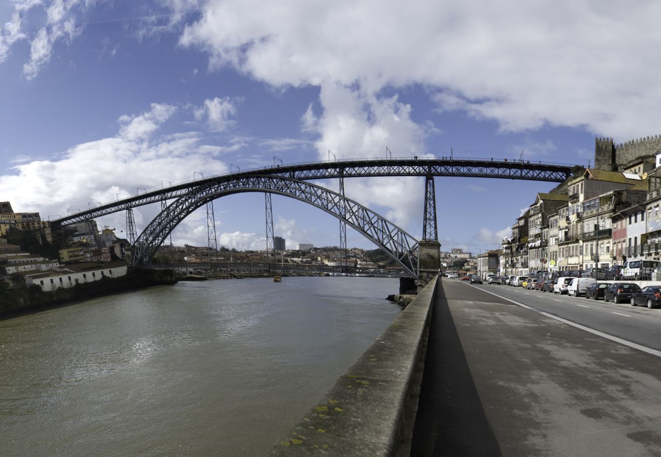 Estúdio em Porto - D. Maria Pia - River View Open Space Apartment