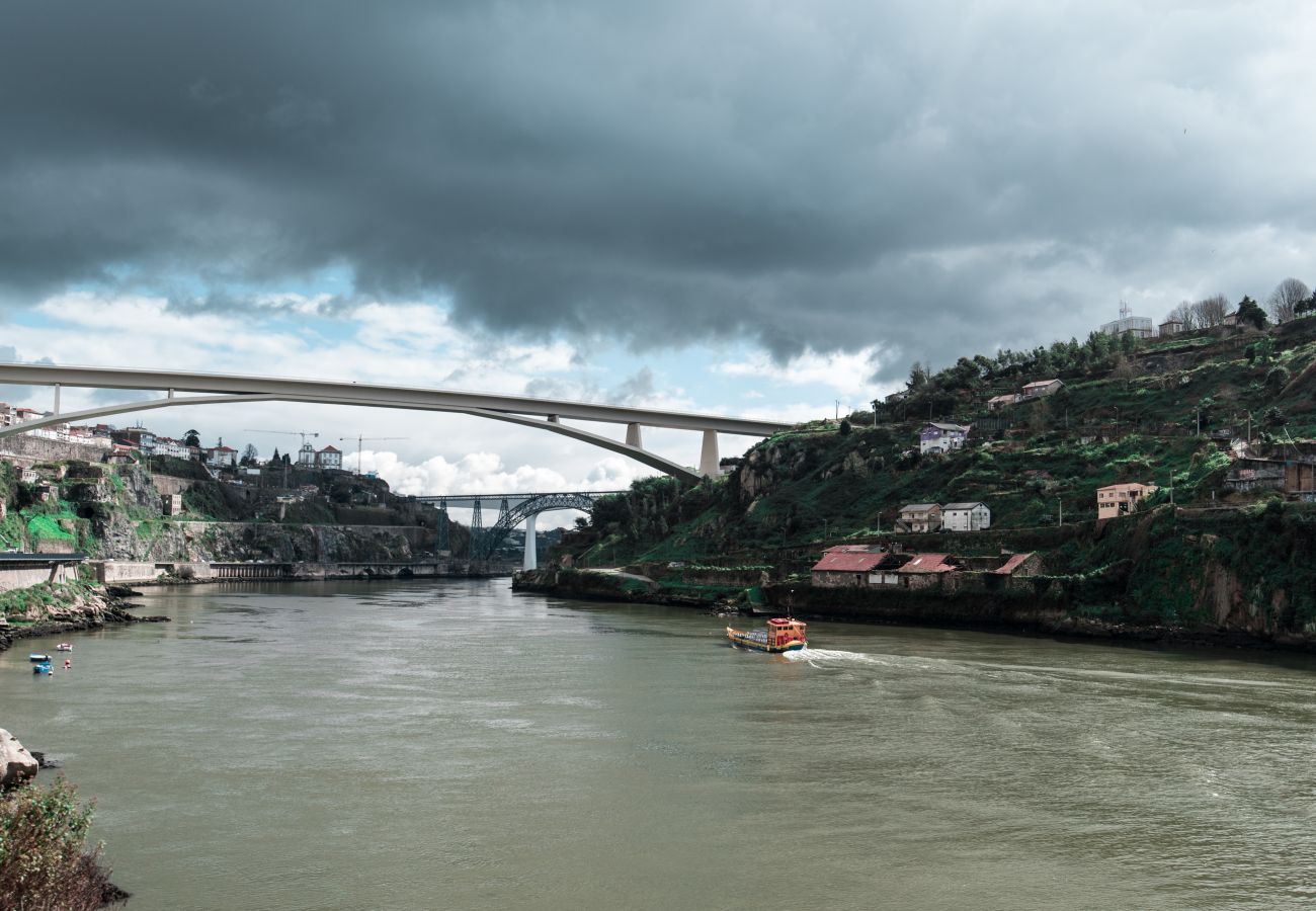 Estúdio em Porto - D. Maria Pia - River View Open Space Apartment