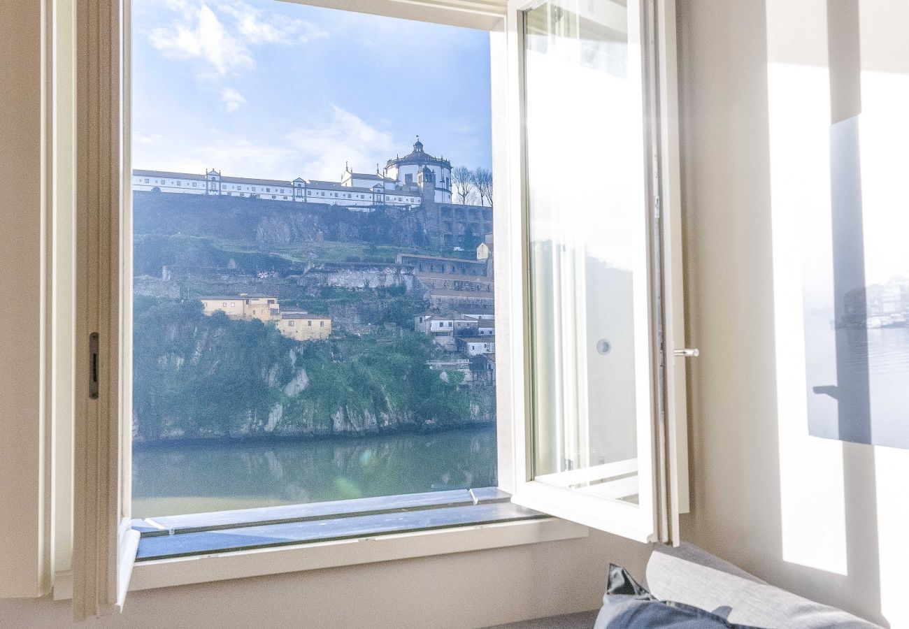 Apartamento em Porto - D. Luís I - Duplex apartment with river view