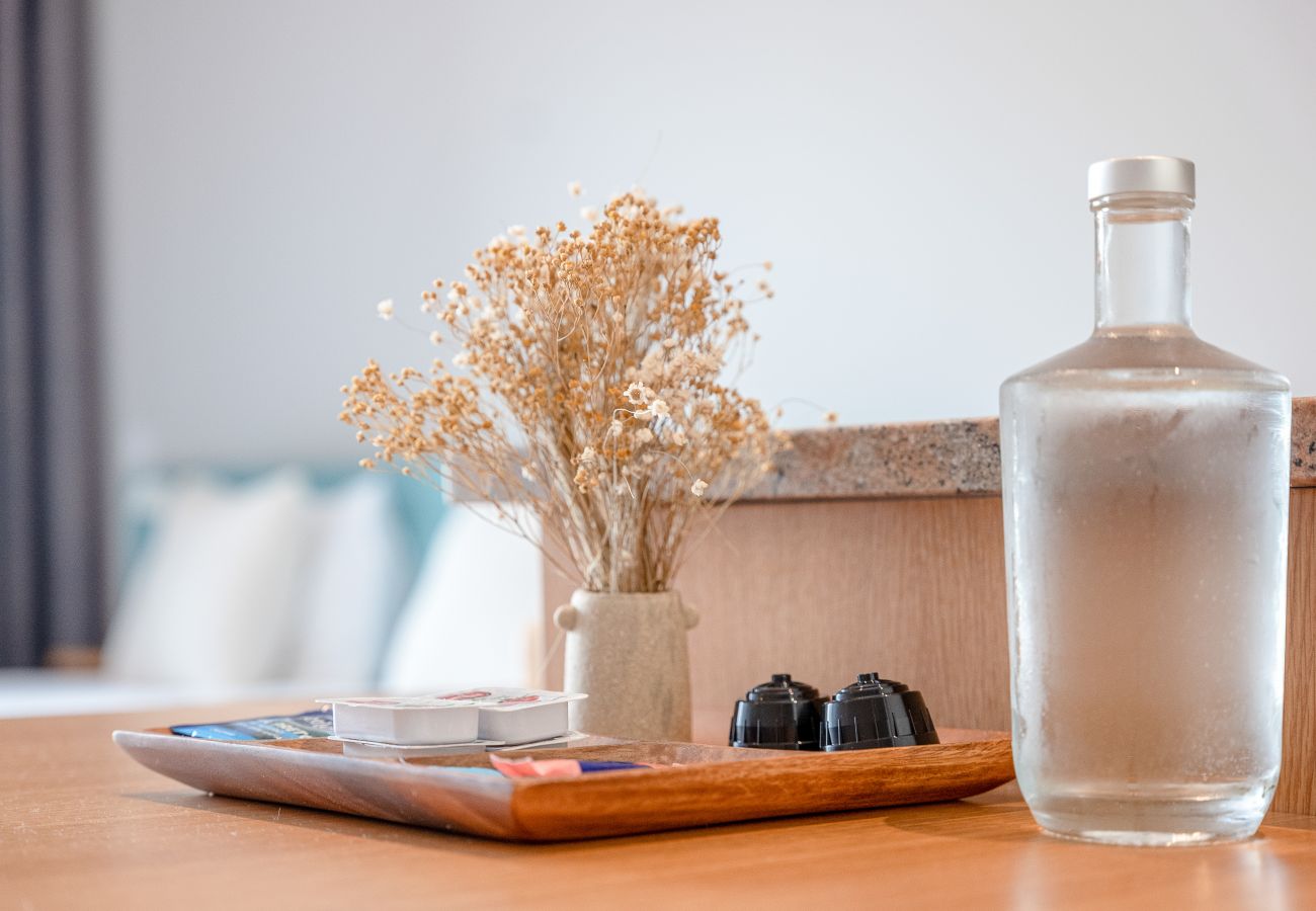 Estúdio em Porto - Flores Studio - with terrace