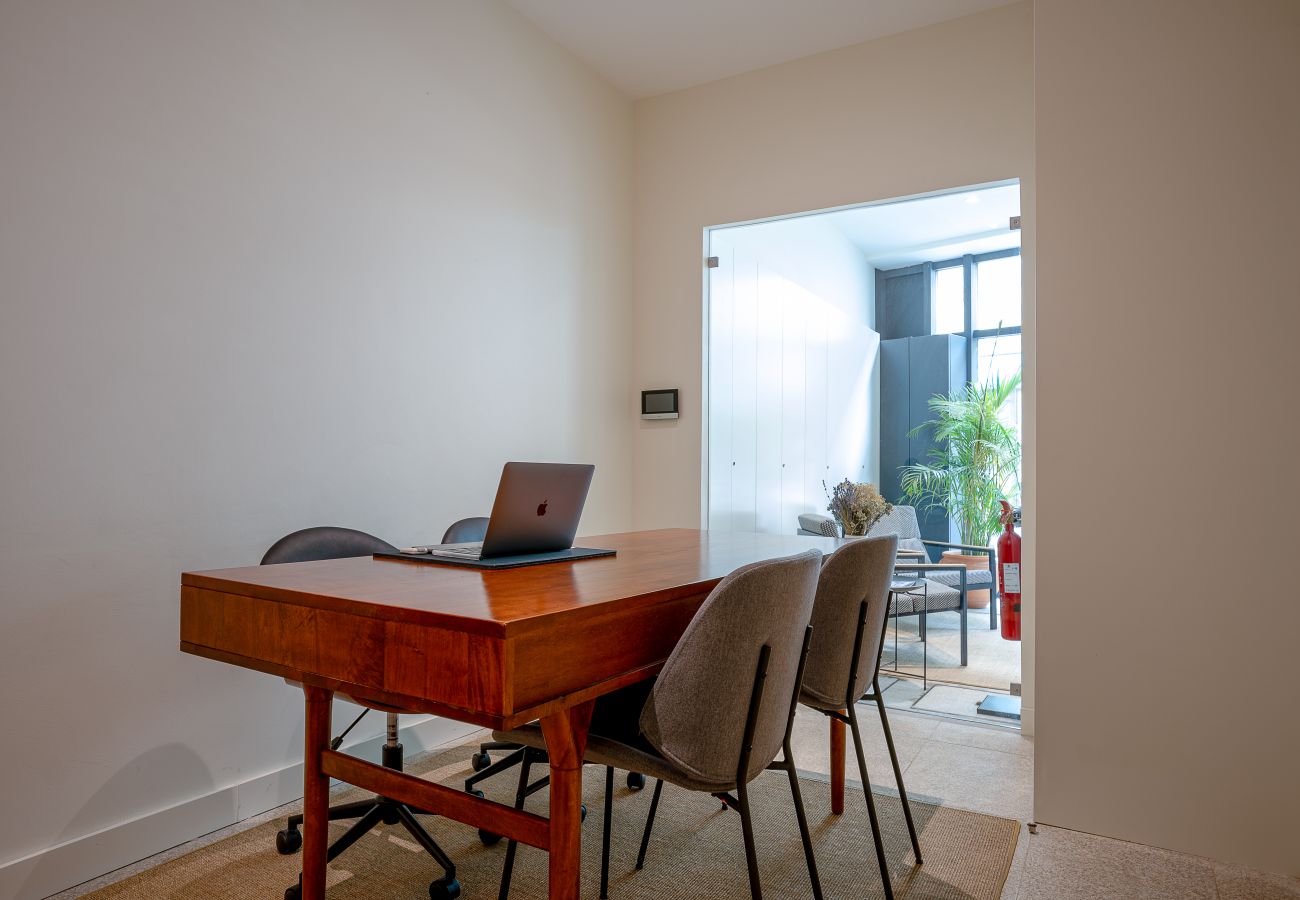 Estúdio em Porto - Flores Studio - with terrace