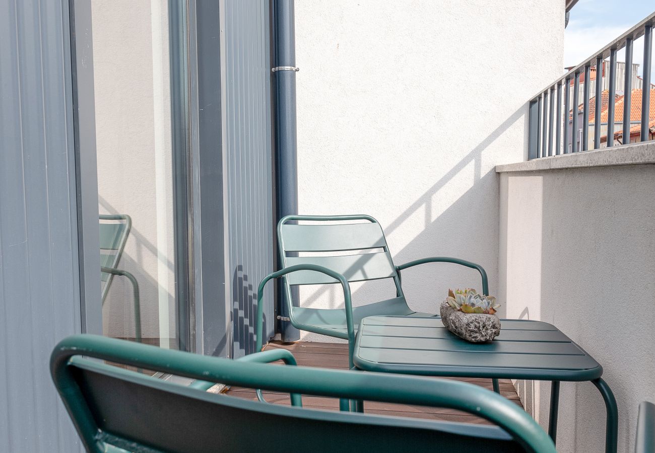 Estúdio em Porto - Sá da Bandeira Studio - with balcony