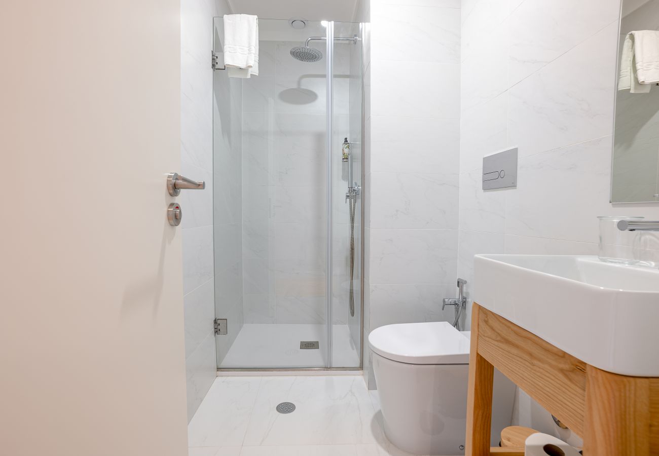 Estúdio em Porto - Sá da Bandeira Studio - with balcony