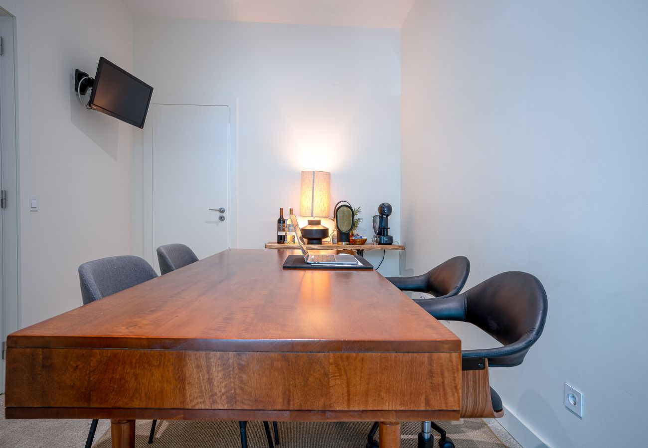 Estúdio em Porto - Sá da Bandeira Studio - with balcony